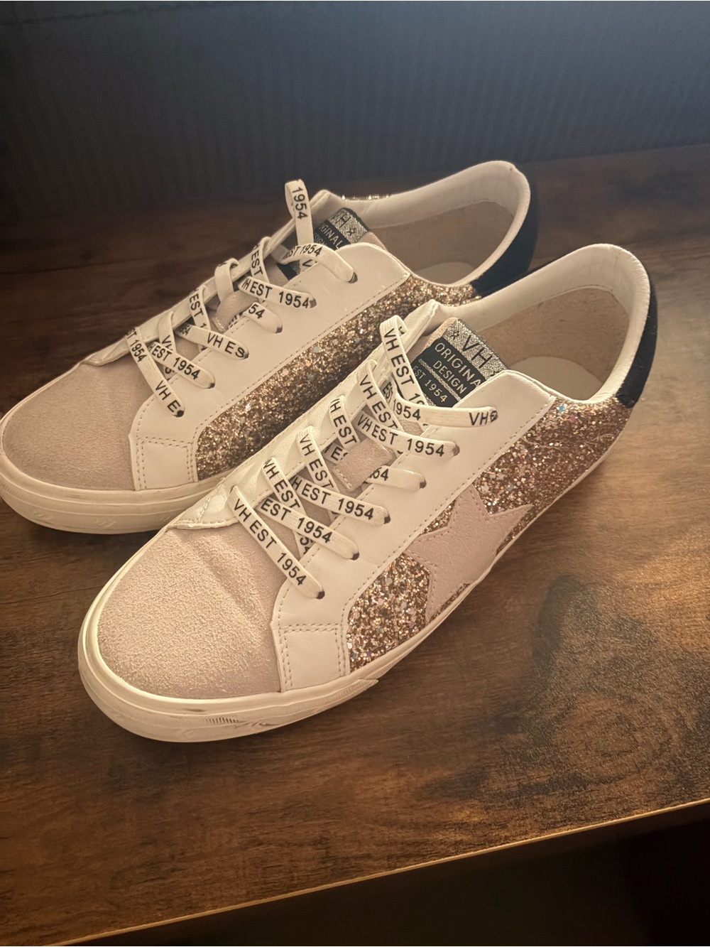 Vintage Havana Glitter Star Sneakers in Champagne and White - Picture 5 of 5